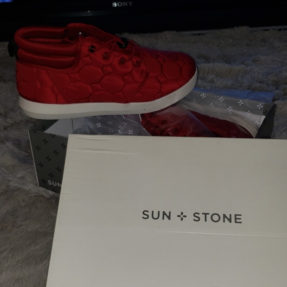 SUN & STONE by MACY'S - Picture 2 of 4